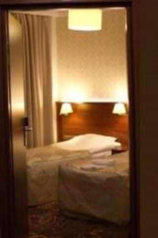 Отель Hotel Pruski Orneta Двухместный номер с 1 кроватью или 2 отдельными кроватями-11